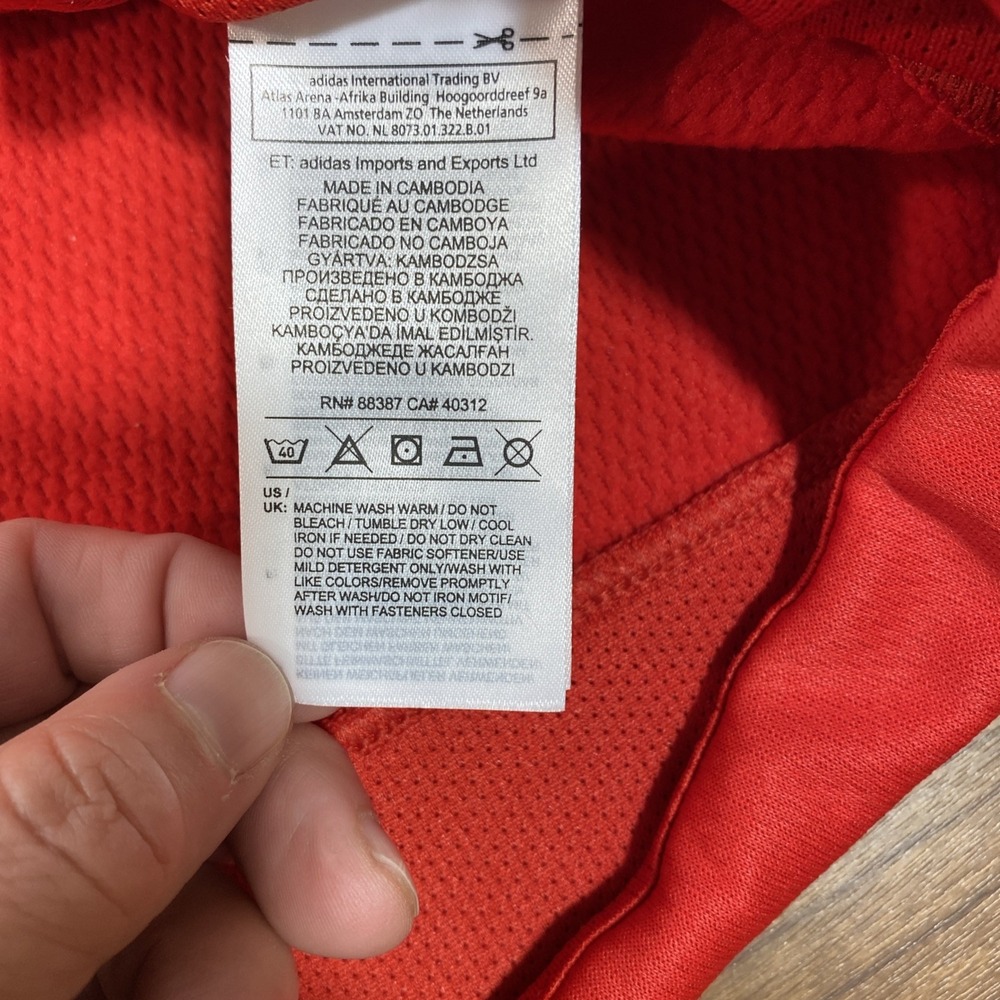 NWT Adidas Red Fleece Logo Hoodie Sweatshirt Small Soft Pullover Athletic Fit - Picture 6 of 7